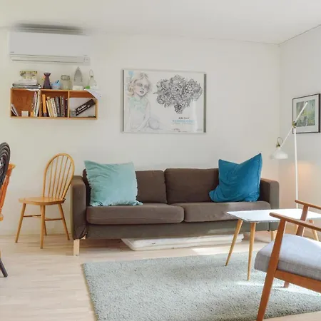 Three-bedroom In Feriehus Ølsted